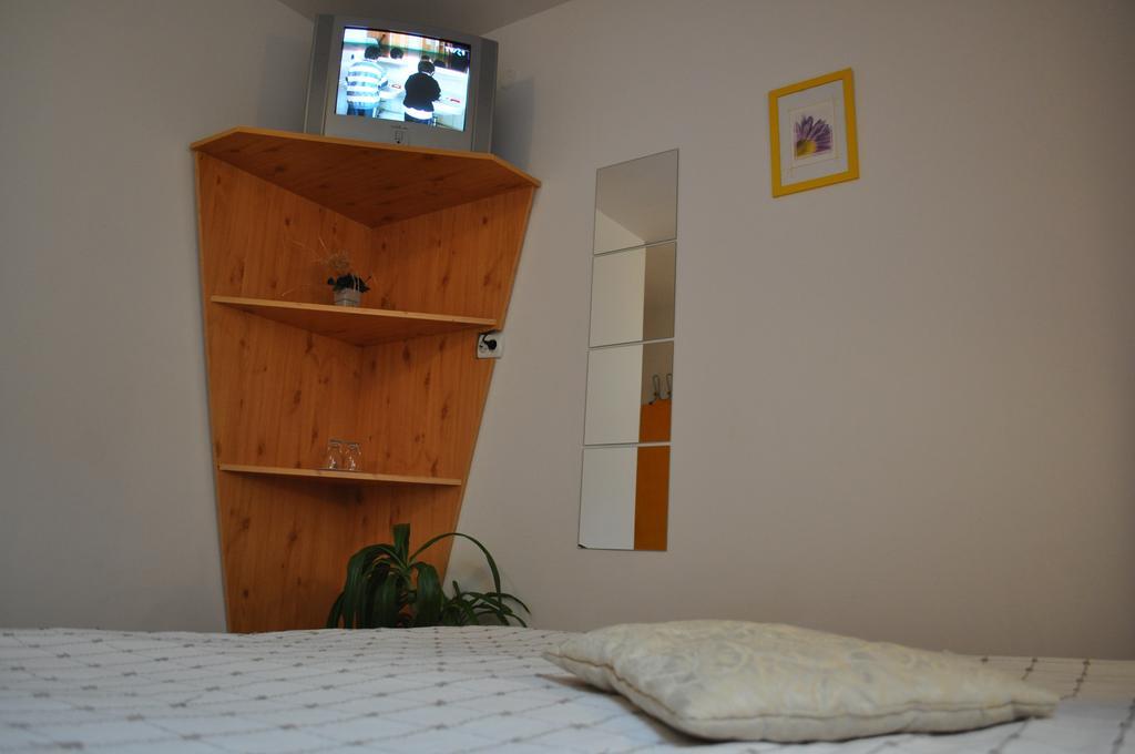 Bistro-Pension La Teleferic Sinaia Extérieur photo
