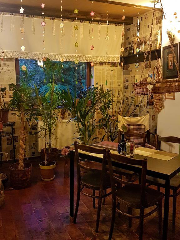 Bistro-Pension La Teleferic Sinaia Extérieur photo